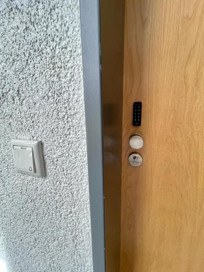 Luxus Am Dalberg, Lage
